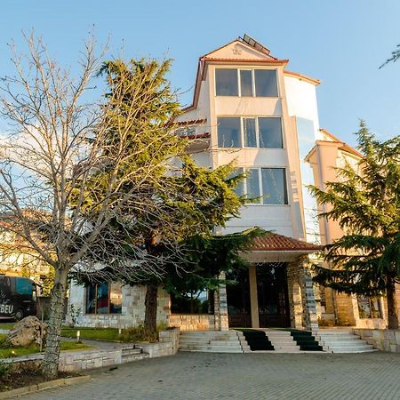 Hotel George Korce Esterno foto